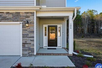 106 Knotts Berry Rd in Bunnlevel, NC - Building Photo - Building Photo