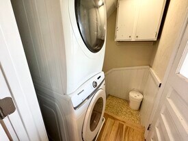3 Mount Vernon St, Unit 1 in Boston, MA - Building Photo