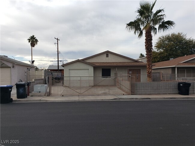 property at 1929 Evelyn Ave