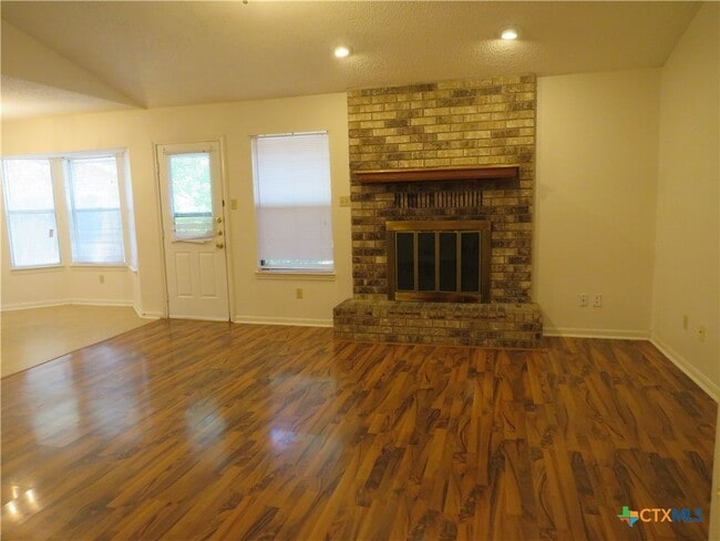 2012 Starlight Dr in Killeen, TX - Building Photo - Building Photo