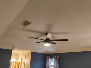 2202 Laurel St in Denton, TX - Building Photo - Building Photo