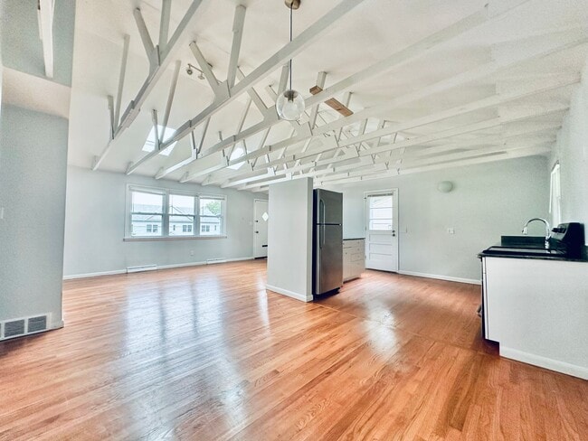 property at 129 Sheldon Terrace