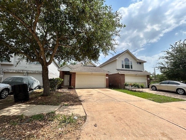 13715 Aviva Ln in Houston, TX - Building Photo - Building Photo