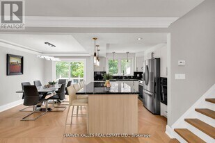 16 Wedgeport Pl in Toronto, ON - Building Photo