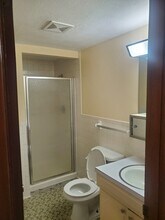 1234 E Elm St, Unit 303 in Springfield, MO - Building Photo - Building Photo