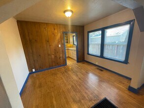 1126 Hobart St in Chico, CA - Building Photo - Building Photo