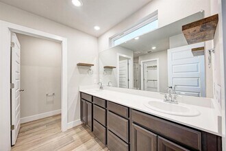 7319 Travertine Spring Dr in Austin, TX - Building Photo - Building Photo