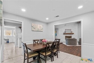 6037 Country Club Dr in Victoria, TX - Building Photo - Building Photo