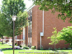 Patterson House Apartments and Townhomes in Dayton, OH - Foto de edificio - Building Photo