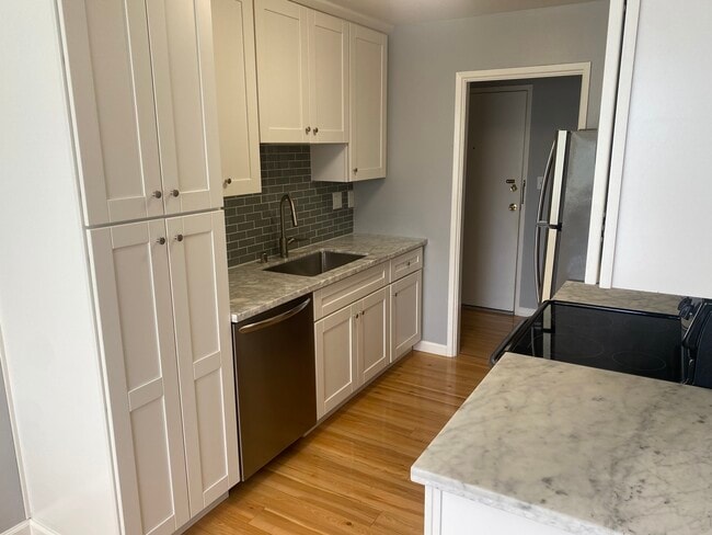 property at 666 Oakland Ave