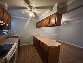 2811 SW Archer Rd in Gainesville, FL - Building Photo - Building Photo