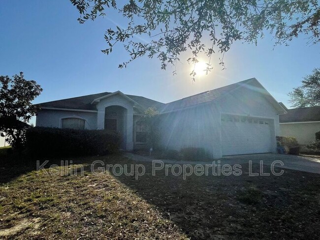 1145 View Pointe Cir in Lake Wales, FL - Building Photo - Building Photo