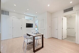 5875 Interceptor St in Los Angeles, CA - Building Photo