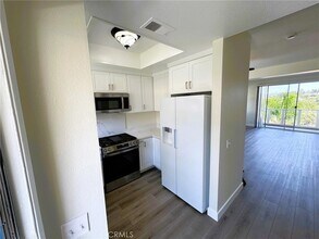 30902 Club House Dr, Unit 16I in Laguna Niguel, CA - Building Photo - Building Photo
