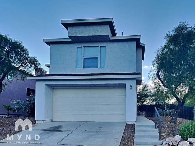 property at 1473 N Culpepper Ave