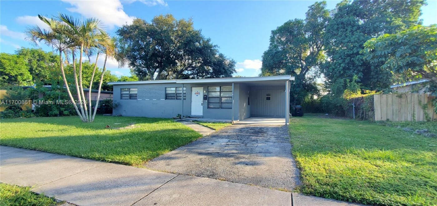 3680 Jackson Blvd in Fort Lauderdale, FL - Foto de edificio