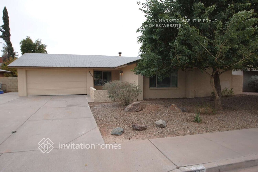 2835 S Standage in Mesa, AZ - Building Photo