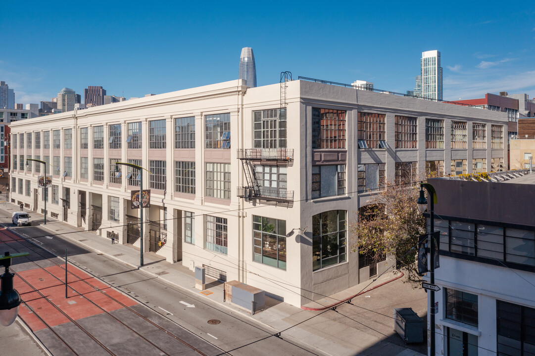 The Lofts in San Francisco, CA - Building Photo