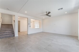 10249 Eden Mountain St in Las Vegas, NV - Building Photo - Building Photo