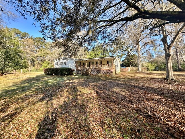 79 Cherokee Farms Rd in Beaufort, SC - Building Photo - Building Photo
