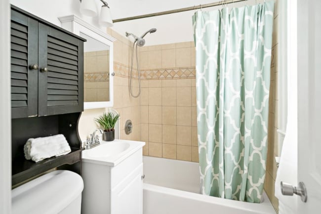 property at 32 Ransom Rd