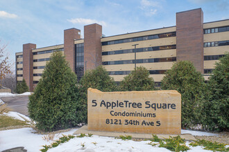 Appletree Condominiums in Bloomington, MN - Building Photo - Building Photo