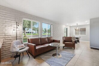 2015 E Southern Ave in Tempe, AZ - Building Photo - Building Photo