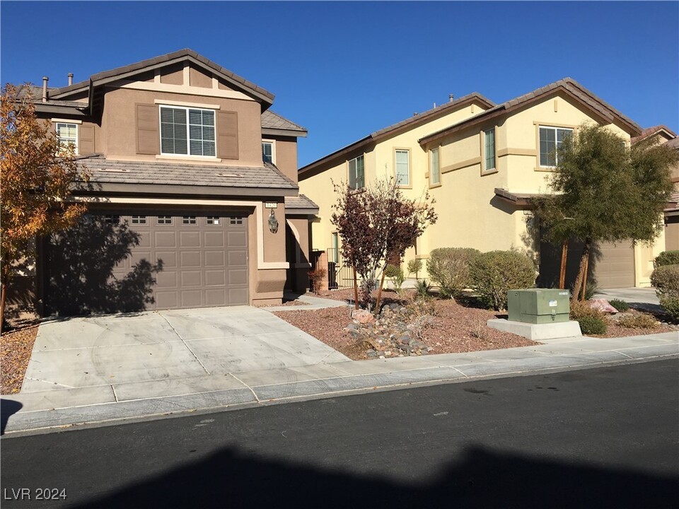 1420 Beams Ave in North Las Vegas, NV - Building Photo