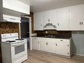 3038 Meadow Ave in Shreveport, LA - Building Photo - Building Photo