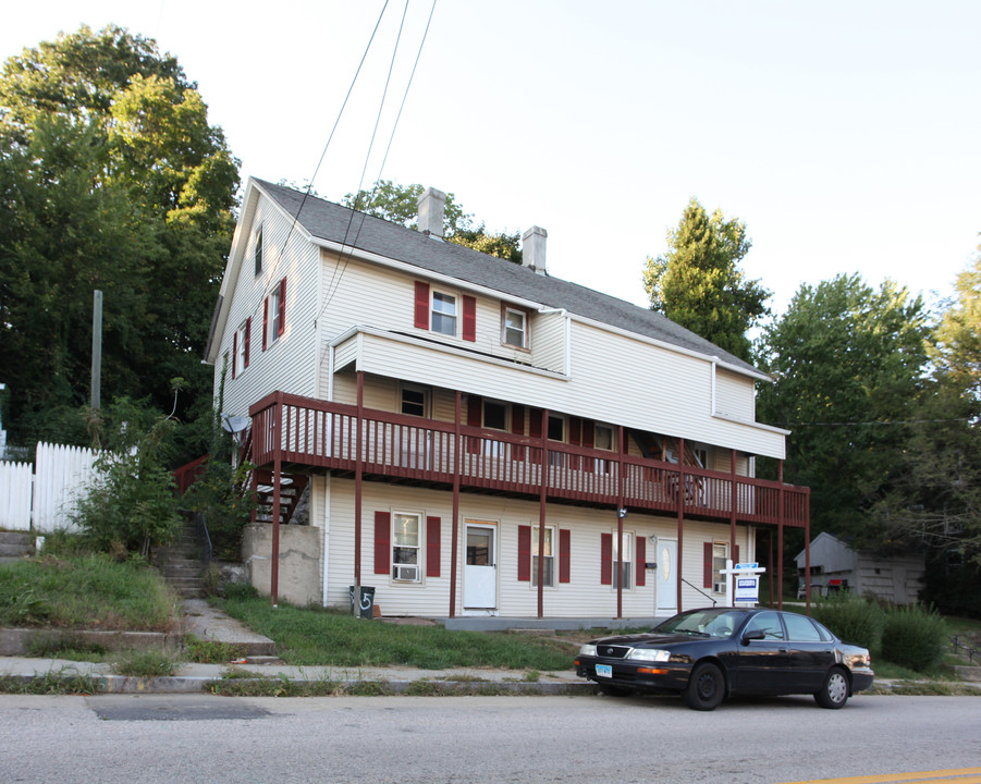 60-62 Merchants Ave in Taftville, CT - Building Photo