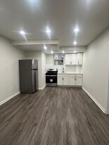 157 S Harrison St, Unit B1 in East Orange, NJ - Building Photo