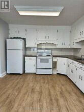 52 Walter St in Kitchener, ON - Building Photo - Building Photo