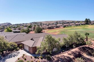 767 W Uxbridge Dr in Saint George, UT - Building Photo - Building Photo
