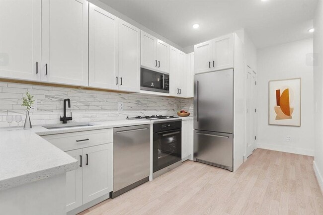 489 Palisade Ave in Jersey City, NJ - Building Photo - Building Photo