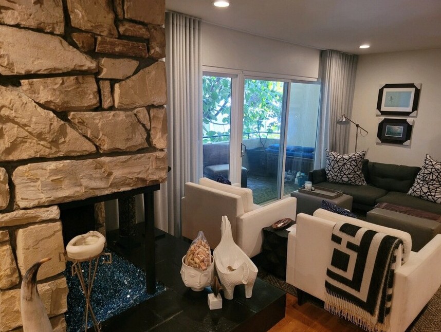 11718 Montana Ave in Los Angeles, CA - Building Photo