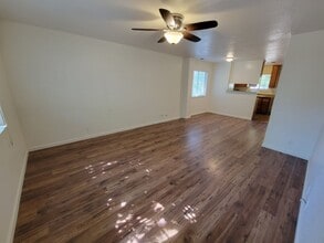 2055 Amanda Way in Chico, CA - Building Photo - Building Photo