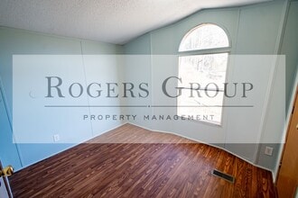 242 Hidden Lk in Kittrell, NC - Building Photo - Building Photo