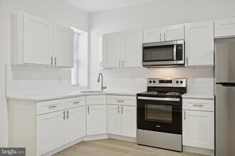 278 S 60th St in Philadelphia, PA - Building Photo - Building Photo