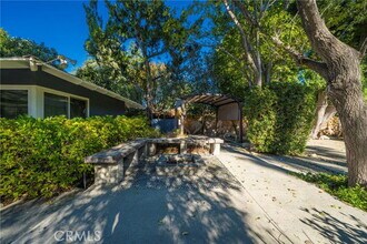 9356 Beckford Ave in Los Angeles, CA - Building Photo - Building Photo