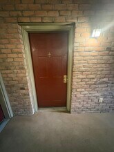 2 Banyan Wood Ct in Essex, MD - Building Photo - Building Photo