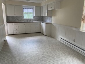 1009 Lynn St in Parkersburg, WV - Building Photo - Building Photo