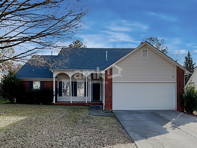 property at 2922 Cripple Creek Ct