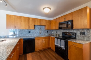 Miles Apartments in Fort Gratiot Township, MI - Building Photo