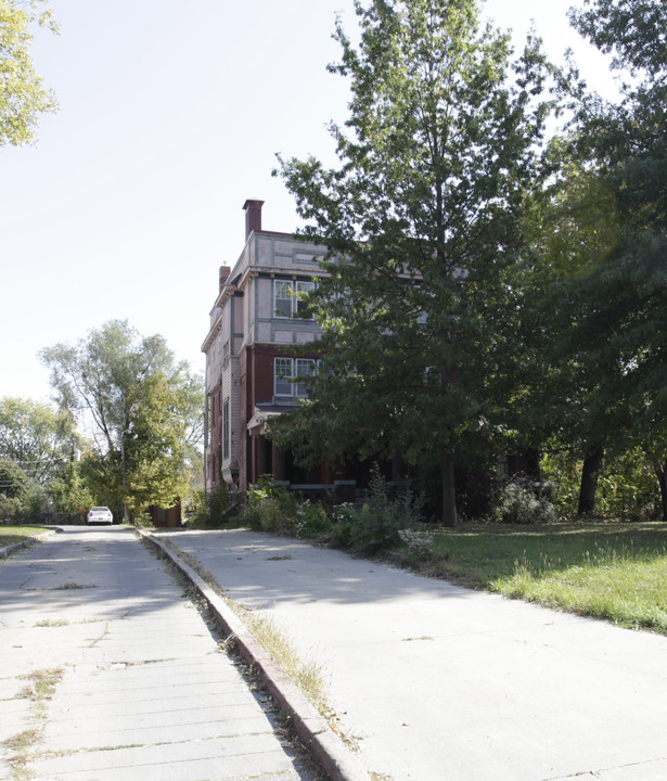 1811 6th Ave in Des Moines, IA - Foto de edificio