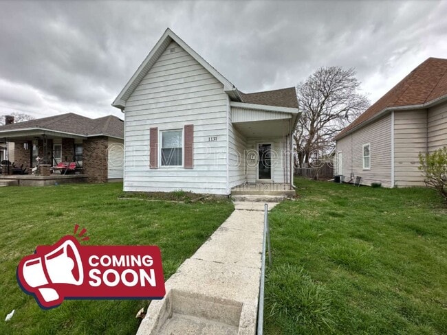 property at 1131 S Bell St
