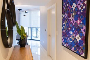 301 Altara Ave in Coral Gables, FL - Building Photo