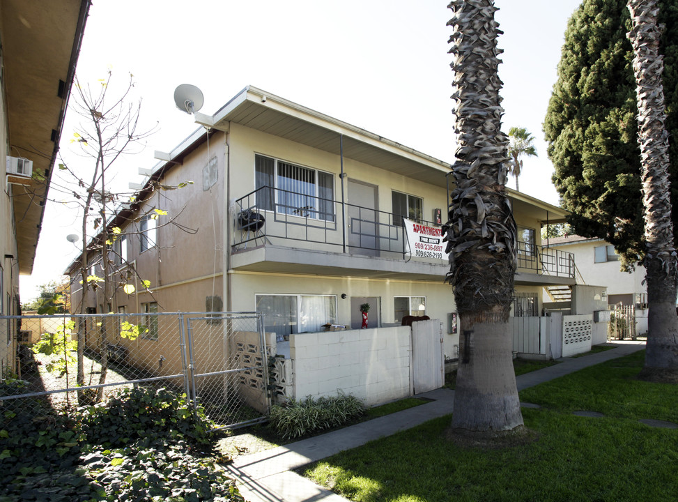 1614 Kingsley Ave in Pomona, CA - Building Photo