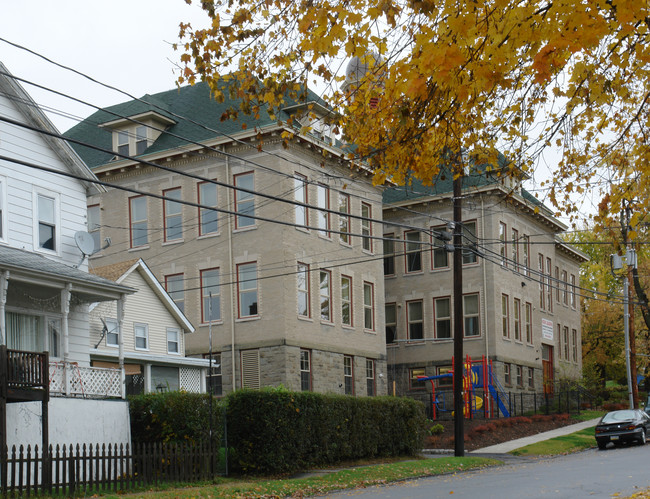 Harriet Beecher Stow Apartments in Scranton, PA - Building Photo - Building Photo