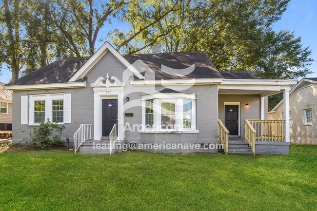 property at 610 E Edgemont Ave