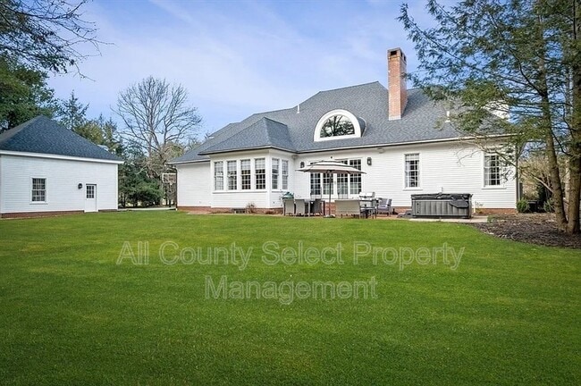 8 Azalea Way in Boxford, MA - Building Photo - Building Photo